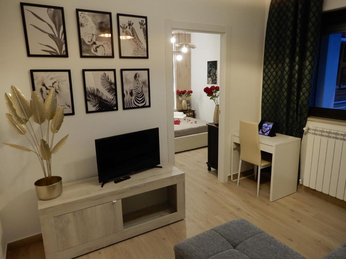 Caserta Royale Suite Bagian luar foto