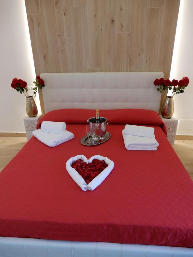 Caserta Royale Suite Bagian luar foto